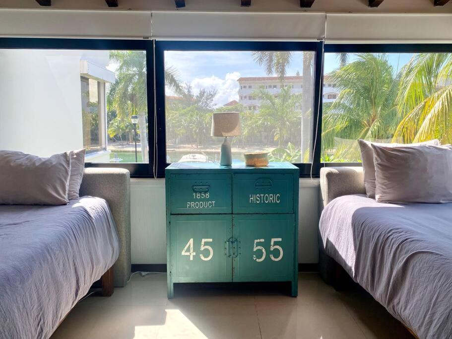 Charming Lagoon Front Villa By Casa Paraiso كانكون المظهر الخارجي الصورة